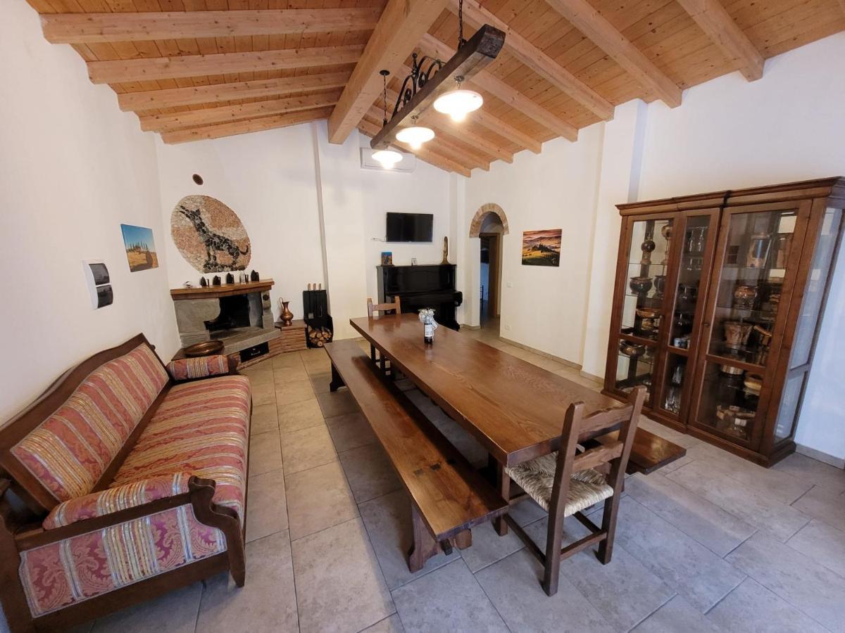 Il Casale Di Lucullo Lucignano Exterior foto
